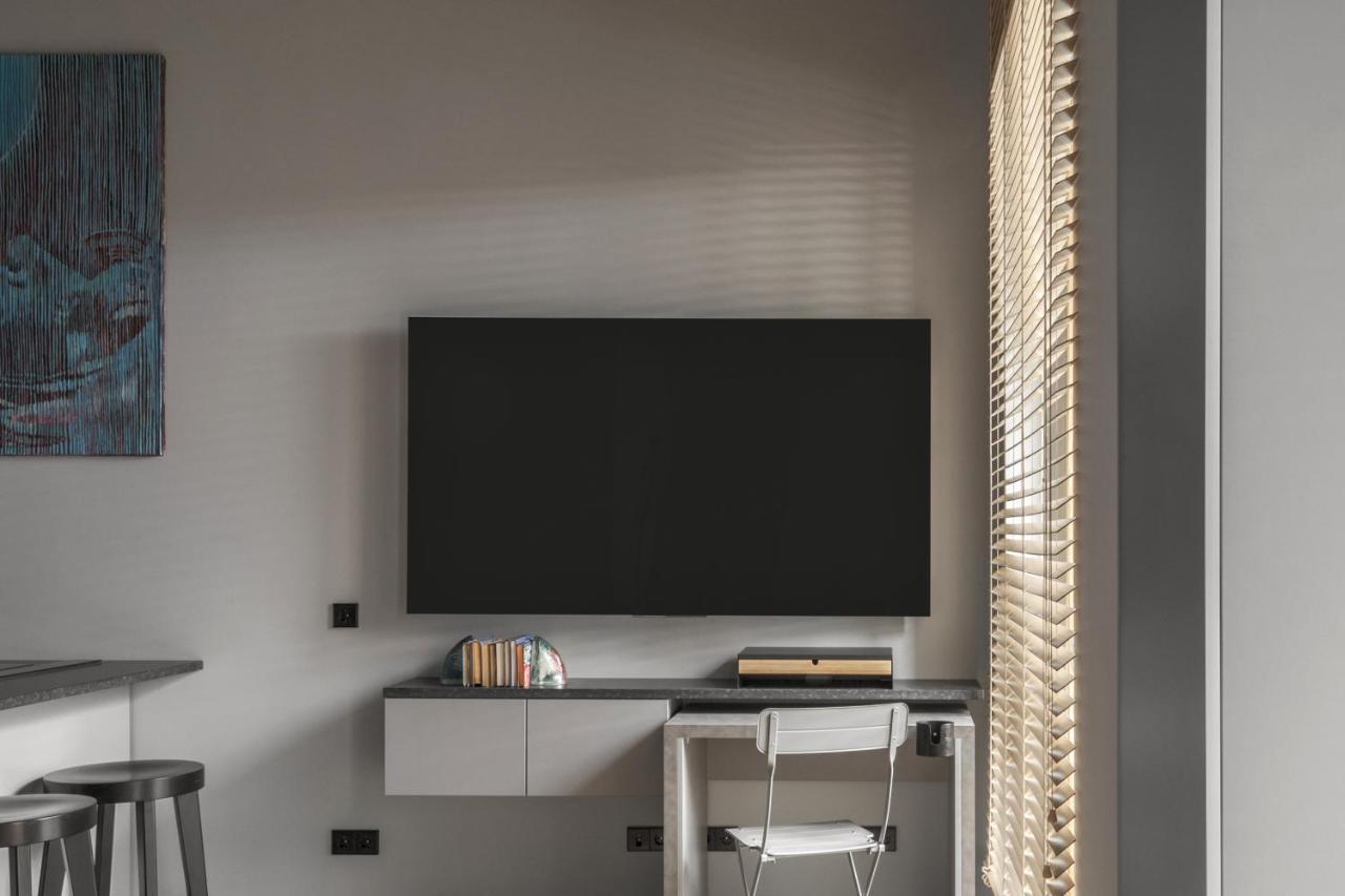 Ivis House Modern Apartment In Vilnius Old Town With Balcony וילנה מראה חיצוני תמונה