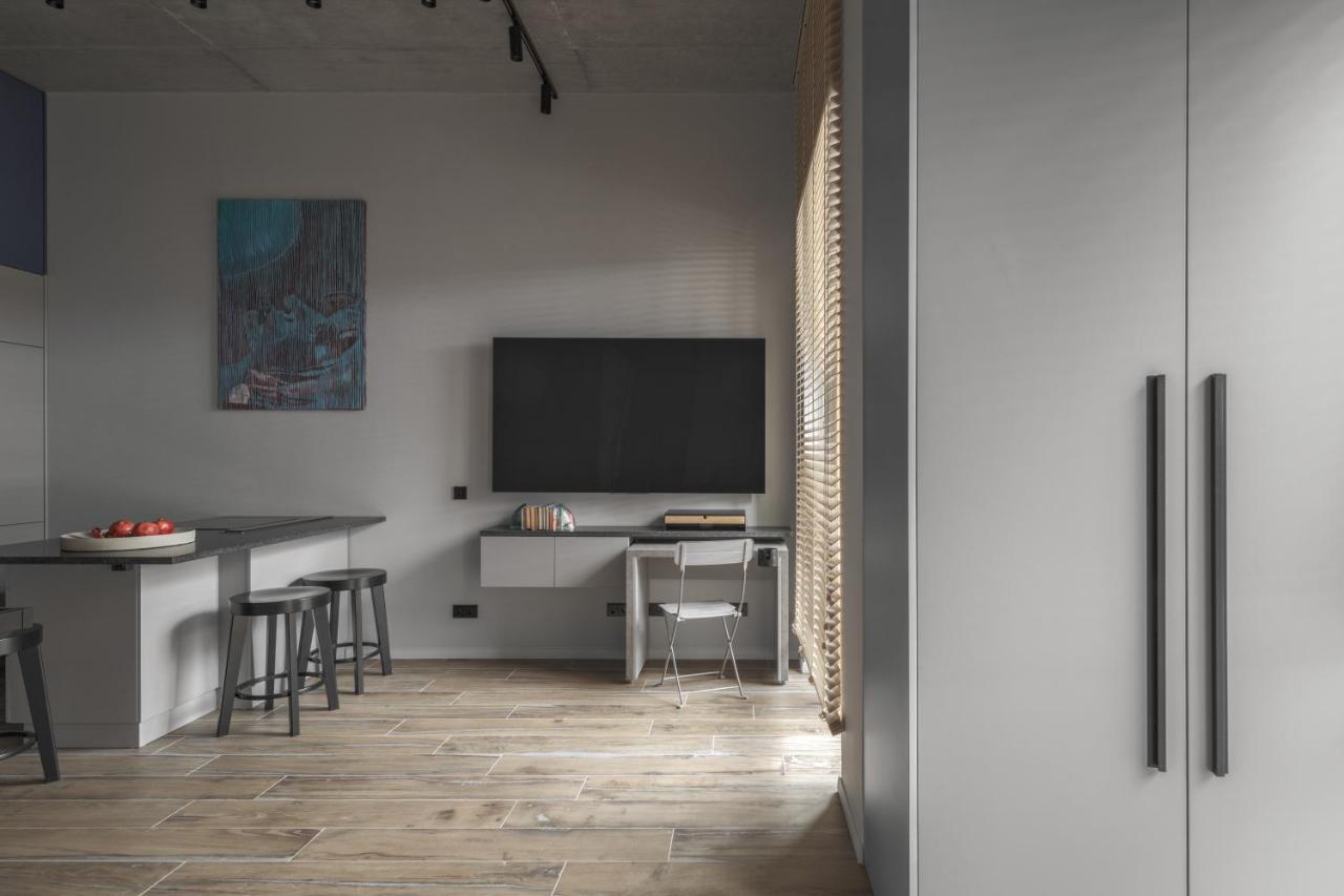 Ivis House Modern Apartment In Vilnius Old Town With Balcony וילנה מראה חיצוני תמונה